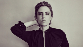 Leslie Mendelson Artist Photo