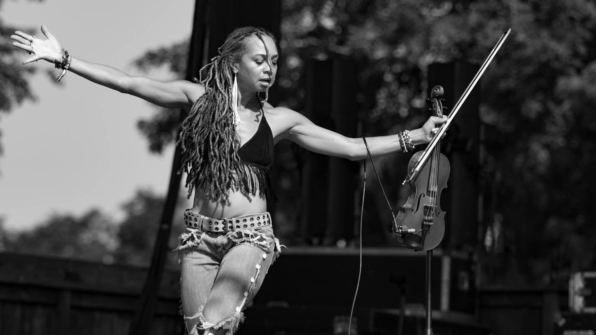Anne Harris – Museum of Making Music concert