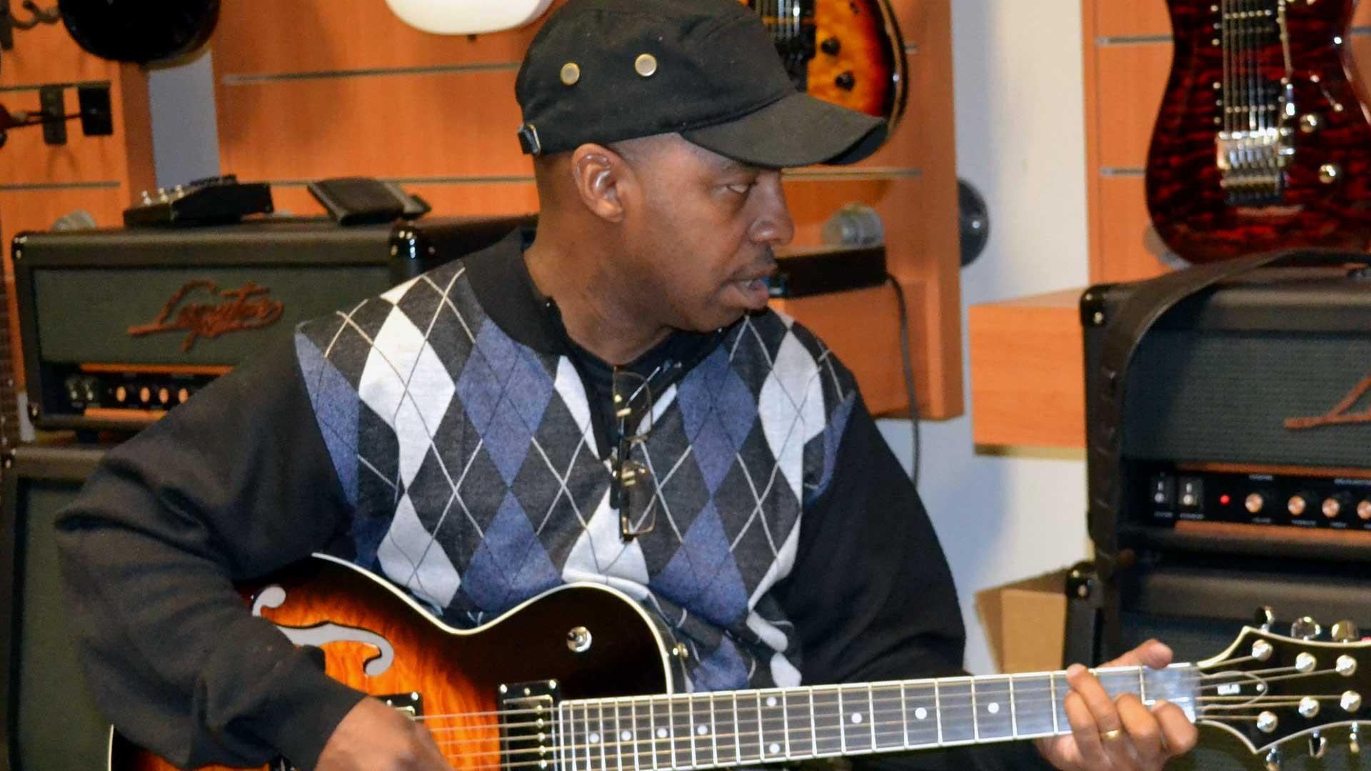 Gregory Moore – Museum of Making Music concert