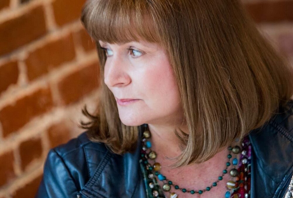 Lori Bell
